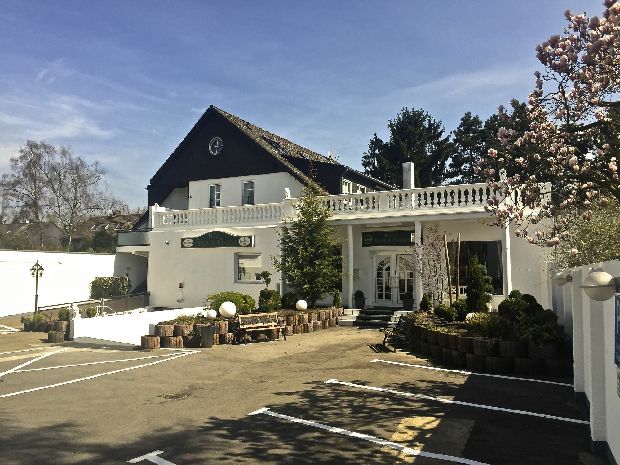 Hotel Ramor Garni Duisburg Exterior foto